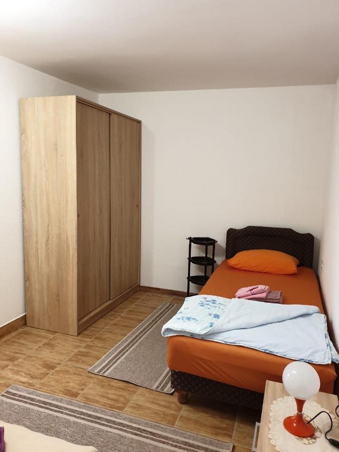 Apartment Jelena Kotor Buitenkant foto