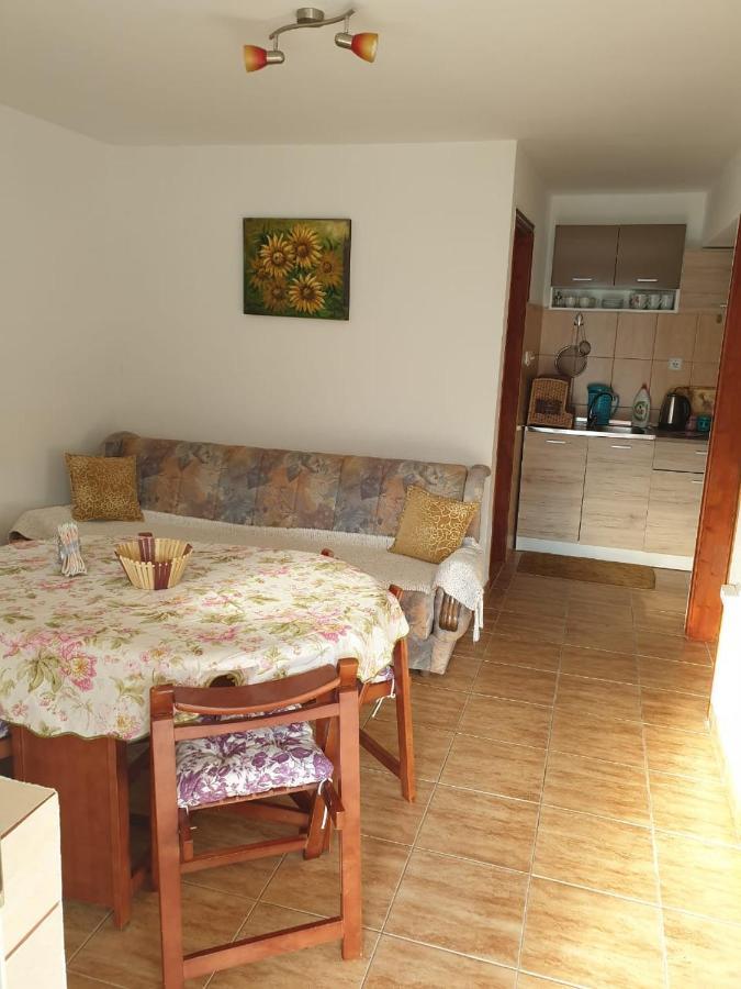Apartment Jelena Kotor Buitenkant foto