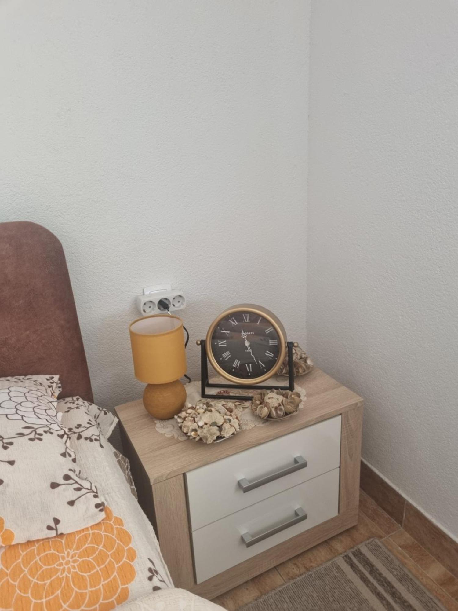 Apartment Jelena Kotor Buitenkant foto